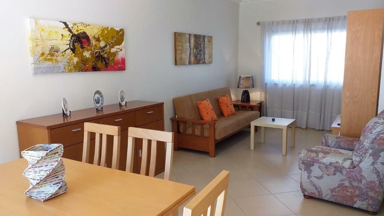 T2 Tahiti - Terraco, Familiar, Garagem, Wifi Appartamento *