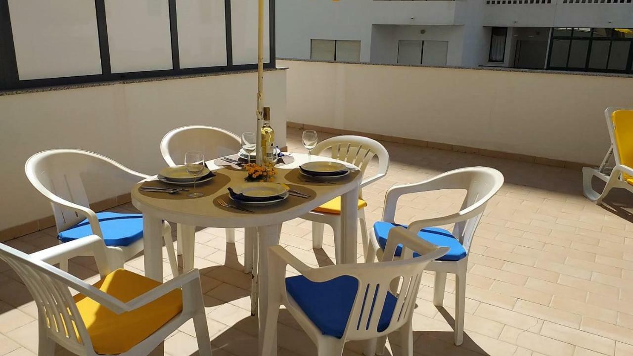 Appartement T2 Tahíti - Terraço, Familiar, Garagem, Wifi Quarteira